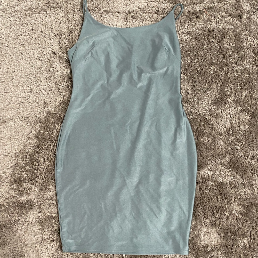 Silky stretchy mini dress. Size XL